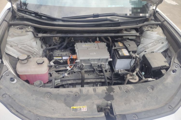 Used Toyota bZ3 2023 517 km Elite PRO Engine Bay