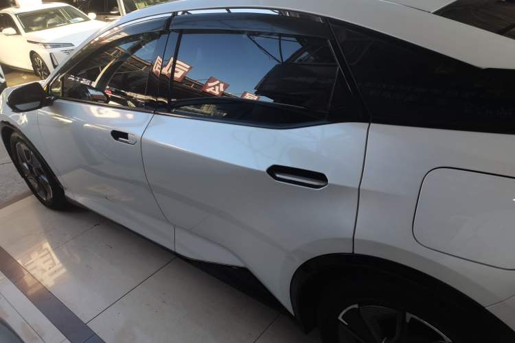 Used Toyota bZ3 2023 517 km Elite PRO Exterior 3