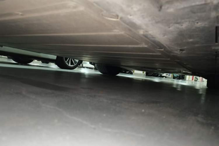 Used Toyota bZ3 2023 517 km Elite PRO Chassis Rear Right