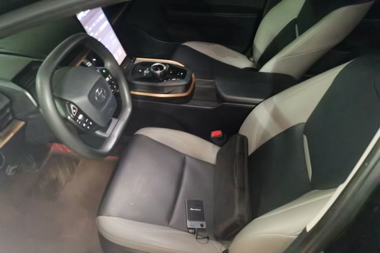 Used Toyota bZ3 2023 517 km Elite PRO Driver Seat
