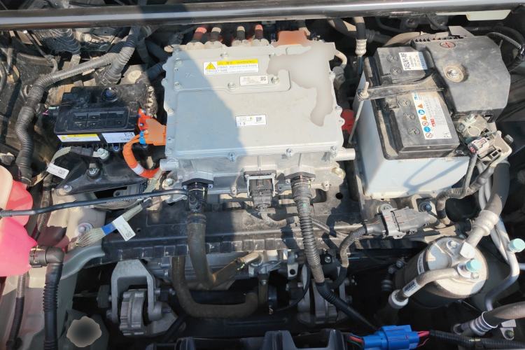 Used Toyota bZ3 2023 517 km Elite PRO Engine Bay