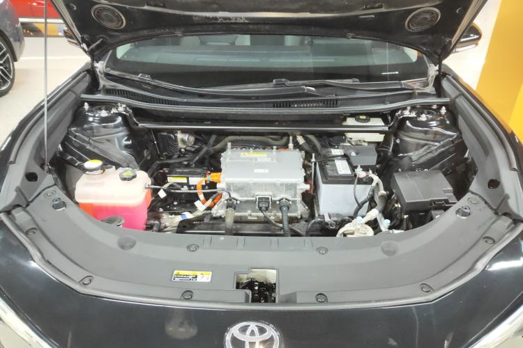 Used Toyota bZ3 2023 517 km Elite PRO Engine Bay