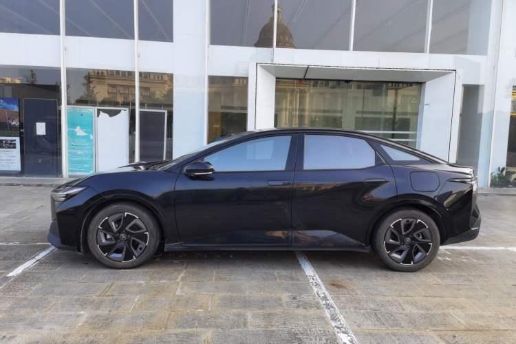 Used Toyota bZ3 2023 517 km Elite PRO Exterior 2
