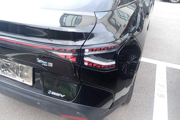 Used Toyota bZ3 2023 517 km Elite PRO Exterior 3