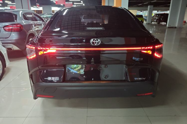 Used Toyota bZ3 2023 517 km Elite PRO Exterior 4