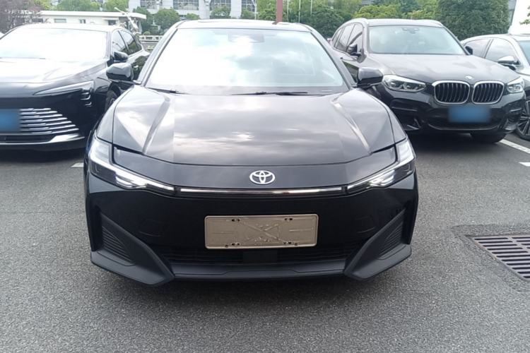 Used Toyota bZ3 2023 517 km Elite PRO Front