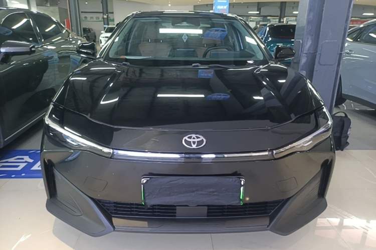 Used Toyota bZ3 2023 517 km Elite PRO Front