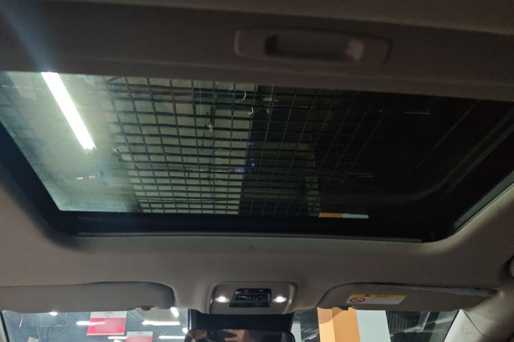 Used Toyota bZ3 2023 517 km Elite PRO Headliner