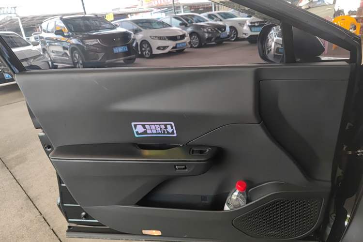 Used Toyota bZ3 2023 517 km Elite PRO Interior 7