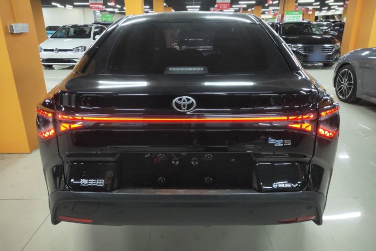 Used Toyota bZ3 2023 517 km Elite PRO Rear
