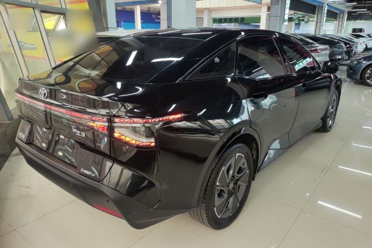 Used Toyota bZ3 2023 517 km Elite PRO Rear Right 45 Deg