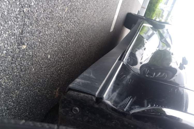 Used Toyota bZ3 2023 517 km Elite PRO Right Side Sill