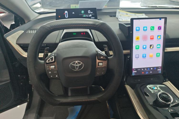Used Toyota bZ3 2023 517 km Elite PRO Steering Wheel