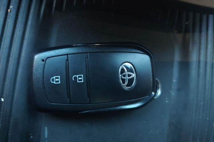 Used Toyota bZ3 2023 517 km Elite PRO Vehicle Key