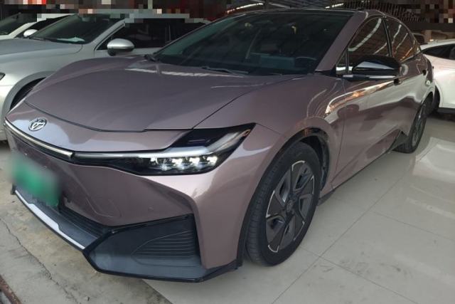 Used Toyota bZ3 2023 616 km Long-Range Premium