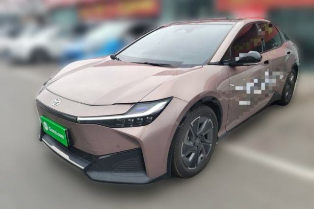 Used Toyota bZ3 2023 616 km Long-Range Premium