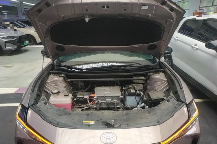 Used Toyota bZ3 2023 616 km Long-Range Premium Engine Bay