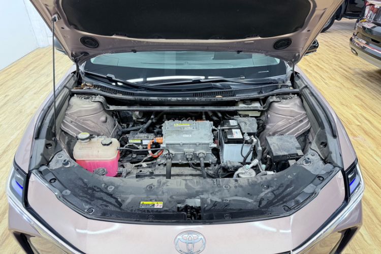 Used Toyota bZ3 2023 616 km Long-Range Premium Engine Bay