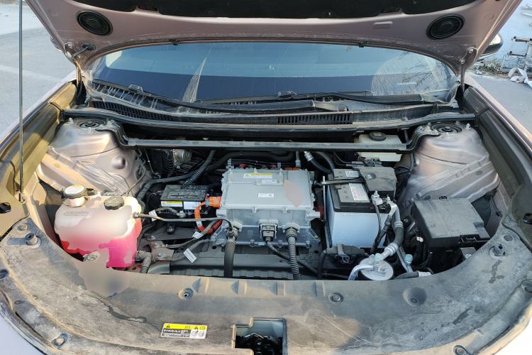 Used Toyota bZ3 2023 616 km Long-Range Premium Engine Bay