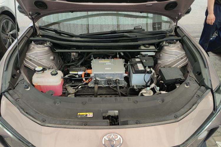 Used Toyota bZ3 2023 616 km Long-Range Premium Engine Bay