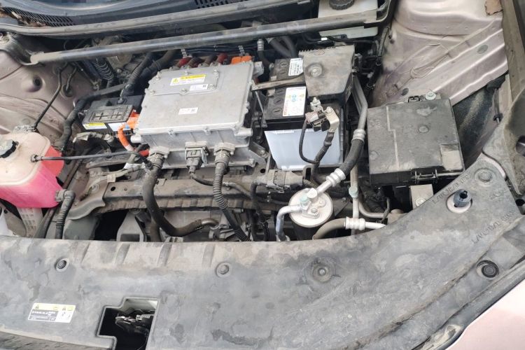 Used Toyota bZ3 2023 616 km Long-Range Premium Engine Bay Left