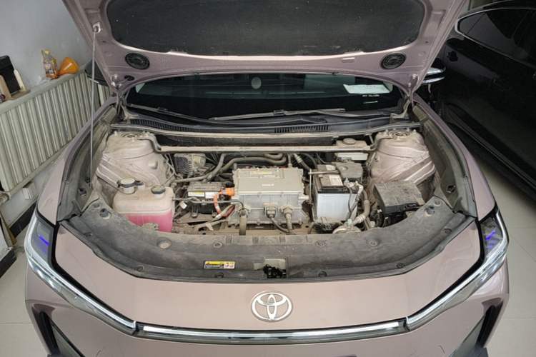 Used Toyota bZ3 2023 616 km Long-Range Premium Engine Bay