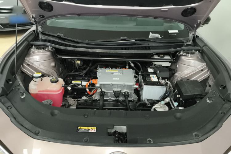 Used Toyota bZ3 2023 616 km Long-Range Premium Engine Bay