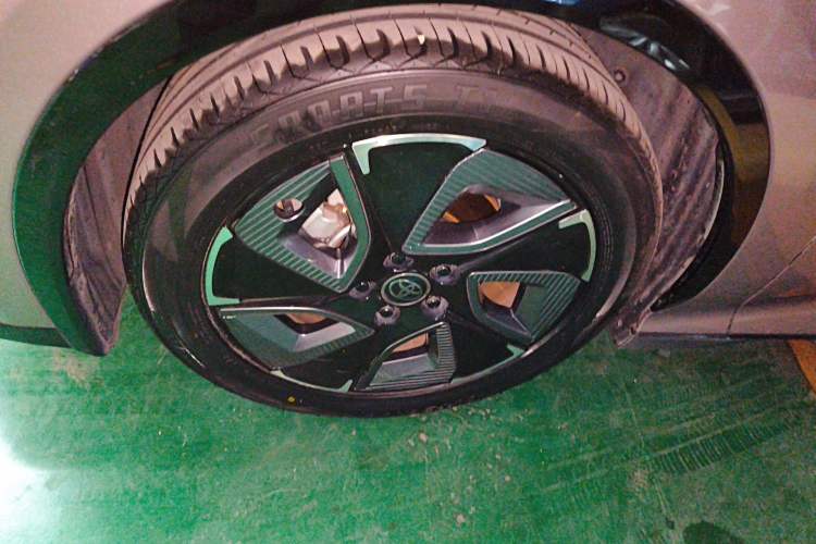 Used Toyota bZ3 2023 616 km Long-Range Premium Exterior 1