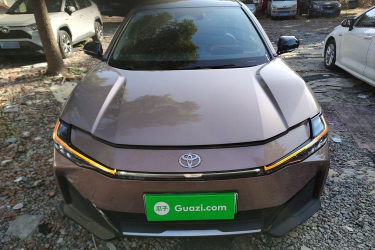 Used Toyota bZ3 2023 616 km Long-Range Premium Exterior 1