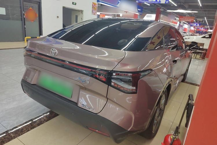 Used Toyota bZ3 2023 616 km Long-Range Premium Exterior 3