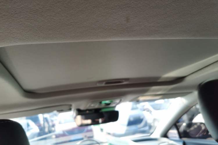 Used Toyota bZ3 2023 616 km Long-Range Premium Headliner