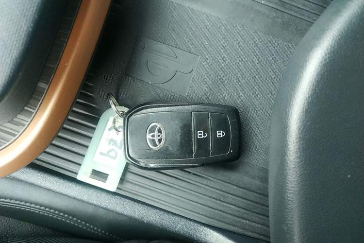Used Toyota bZ3 2023 616 km Long-Range Premium Interior 1