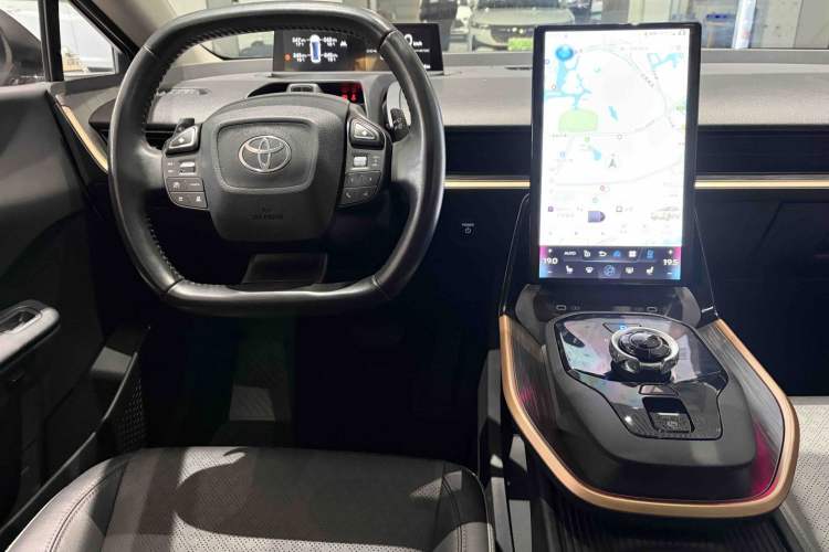 Used Toyota bZ3 2023 616 km Long-Range PRO Interior 6