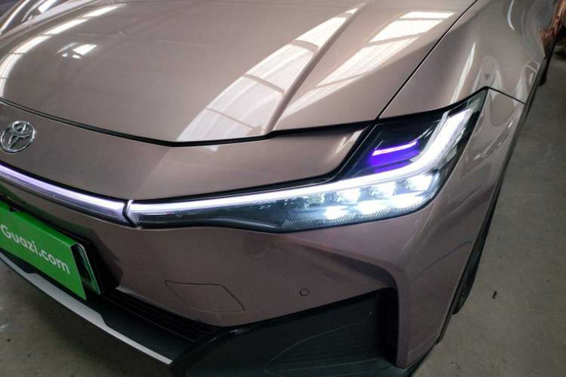 Used Toyota bZ3 2023 616 km Long-Range Premium Left Front Headlight