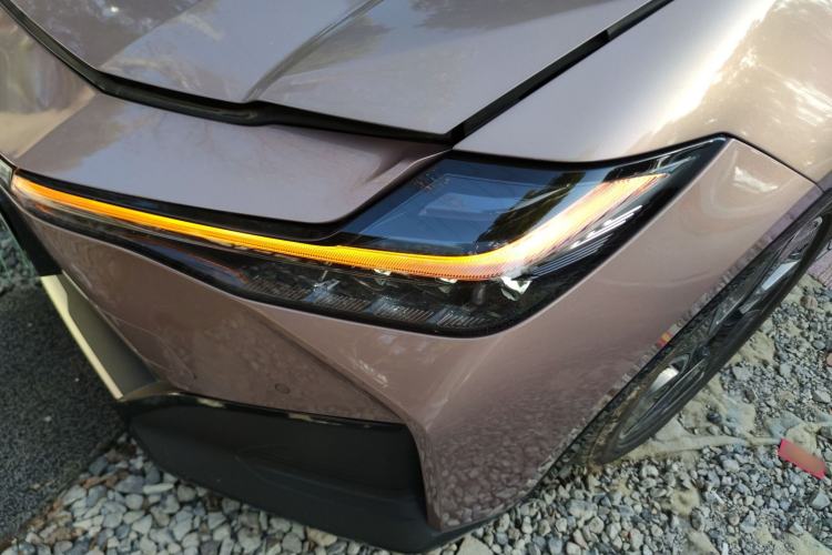 Used Toyota bZ3 2023 616 km Long-Range Premium Left Front Headlight