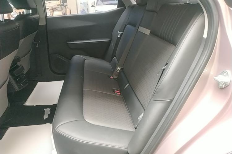 Used Toyota bZ3 2023 616 km Long-Range Premium Left Rear Seat