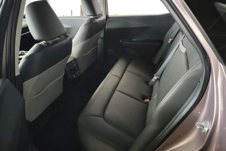 Used Toyota bZ3 2023 616 km Long-Range Premium Left Rear Seat