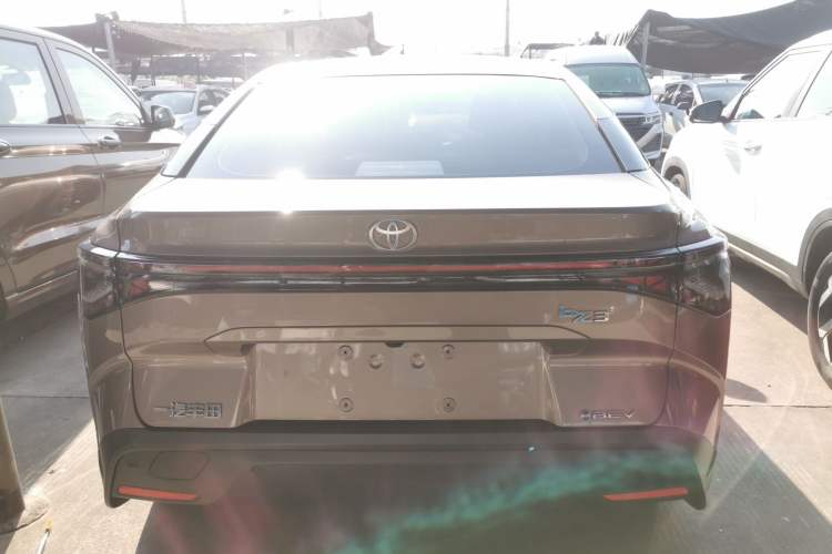 Used Toyota bZ3 2023 616 km Long-Range Premium Rear