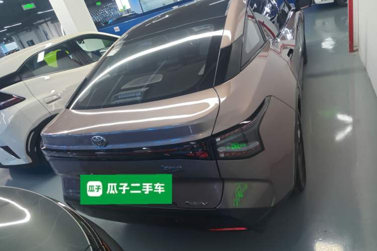 Used Toyota bZ3 2023 616 km Long-Range Premium Rear