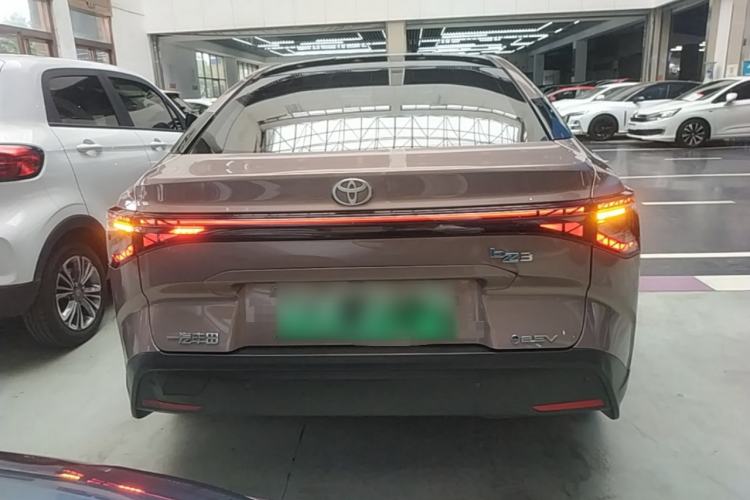 Used Toyota bZ3 2023 616 km Long-Range Premium Rear