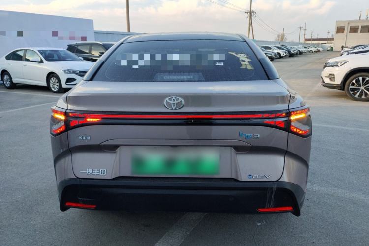 Used Toyota bZ3 2023 616 km Long-Range Premium Rear