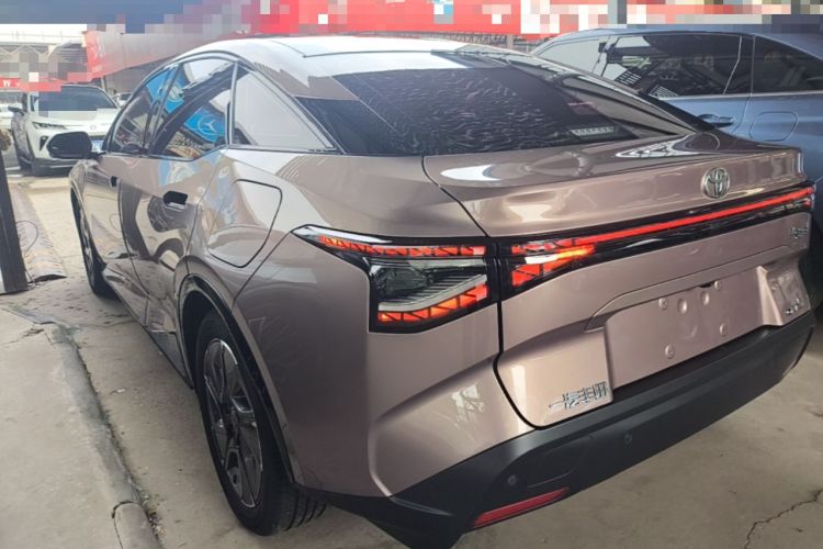 Used Toyota bZ3 2023 616 km Long-Range Premium Rear Left 45 Deg