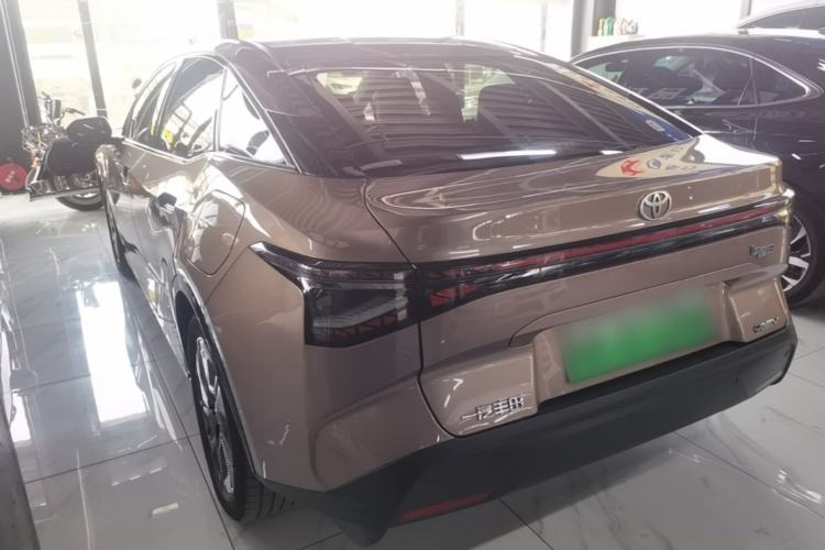 Used Toyota bZ3 2023 517 km Elite PRO Rear Left 45 Deg
