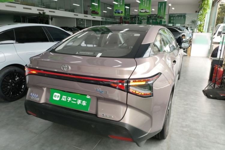 Used Toyota bZ3 2023 616 km Long-Range Premium Rear Right 45 Deg