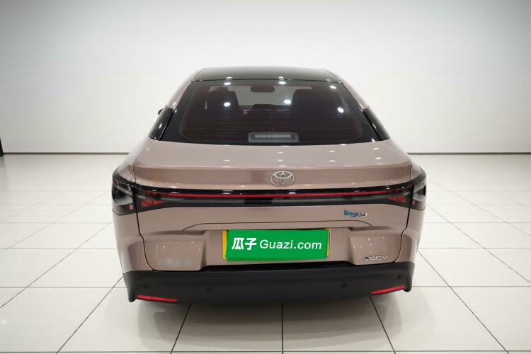 Used Toyota bZ3 2023 616 km Long-Range Premium Rear