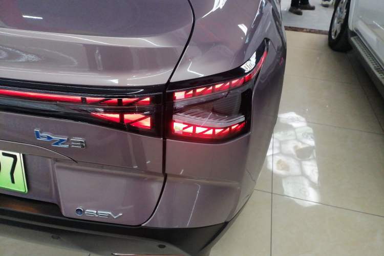 Used Toyota bZ3 2023 616 km Long-Range Premium Right Rear Taillight