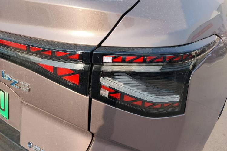 Used Toyota bZ3 2023 616 km Long-Range Premium Right Rear Taillight