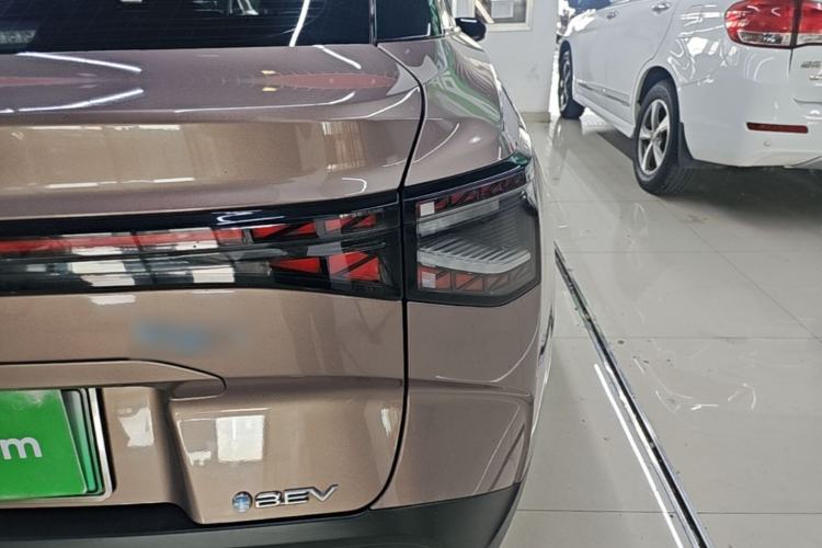 Used Toyota bZ3 2023 616 km Long-Range Premium Right Rear Taillight