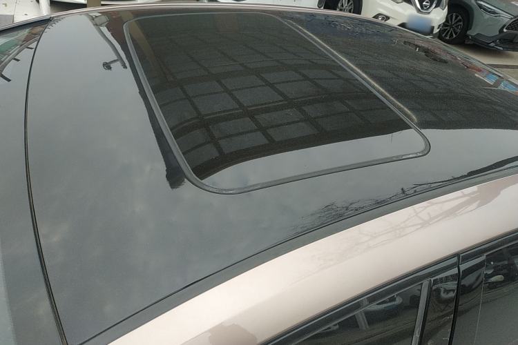 Used Toyota bZ3 2023 616 km Long-Range Premium Roof