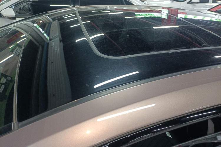 Used Toyota bZ3 2023 616 km Long-Range PRO Roof